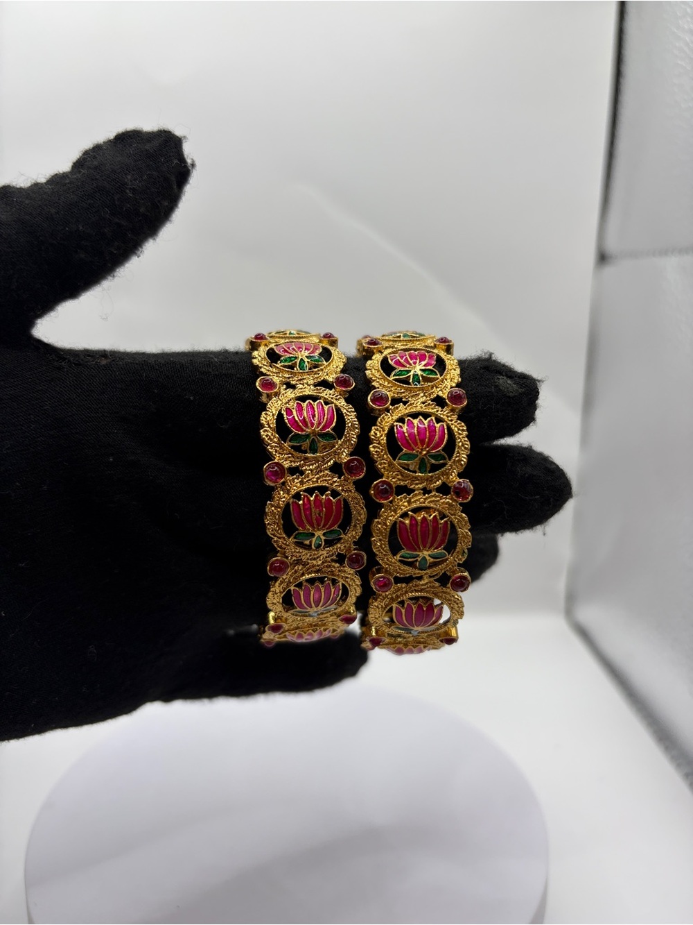 Gold-Tone Red / Pink With Green Lotus Floral Bangle Pair